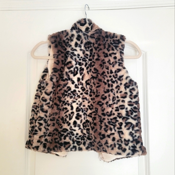 WIDGEON NORDSTROM FAUX FUR CHEETAH ANIMAL PRINT GIRLS VEST SIZE YOUTH SMALL - Picture 5 of 7